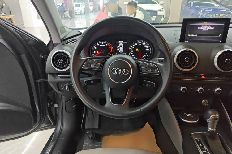 Used Audi A3 2020 Limousine 35 TFSI Fashion Edition China VI Emission Standard
