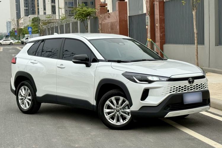 Used Toyota Corolla Cross 2026 Model 2.0L Smart Electric Hybrid Dual-Engine Pioneer Edition