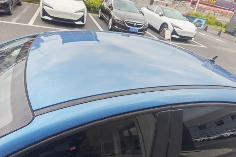 Used Chery Arrizo 5 2016 1.5L CVT Trendsetting Edition Roof