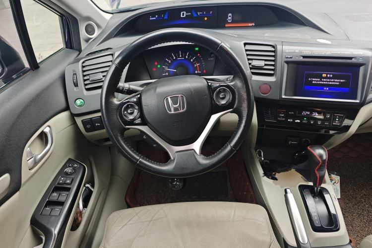 Used Honda Civic 2014 1.8L automatic luxury edition Steering Wheel