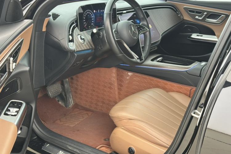 Used Mercedes-Benz E-Class 2024 E 300 L Stylish Model Interior 11