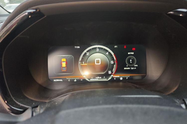 Used Isuzu D-MAX 2023 2.5T Automatic Two-Wheel Drive Diesel Standard Wheelbase Lingdong Edition