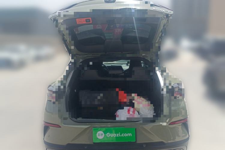 Used CHANGAN UNI-T 2022 1.5T Flagship Edition Trunk