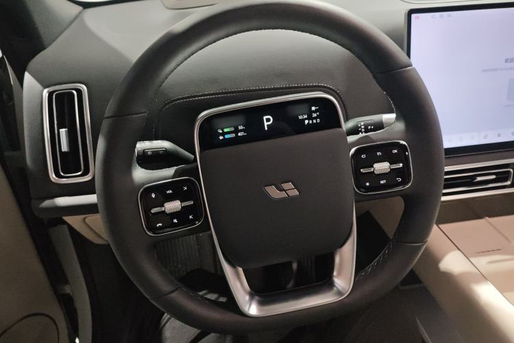 Used Li Auto L7 2025 Ultra Smart Refreshed Edition