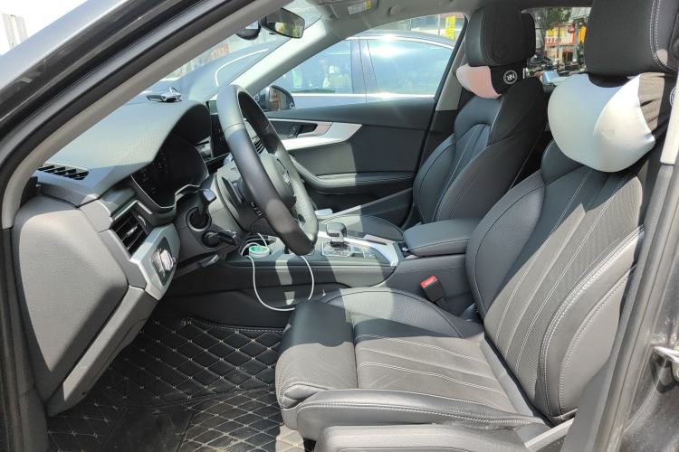 Used Audi A4L 2022 40 TFSI Luxury Dynamic Model