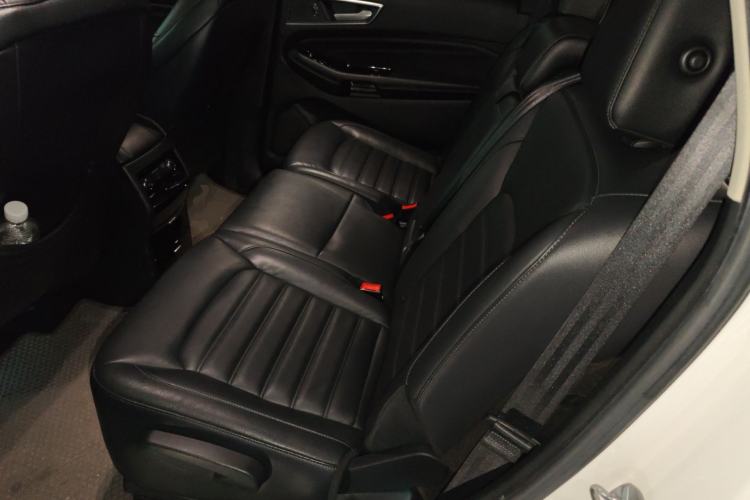 Used Ford Edge 2016 EcoBoost 245 Two-Wheel-Drive Titanium 7-Seater Left Rear Seat