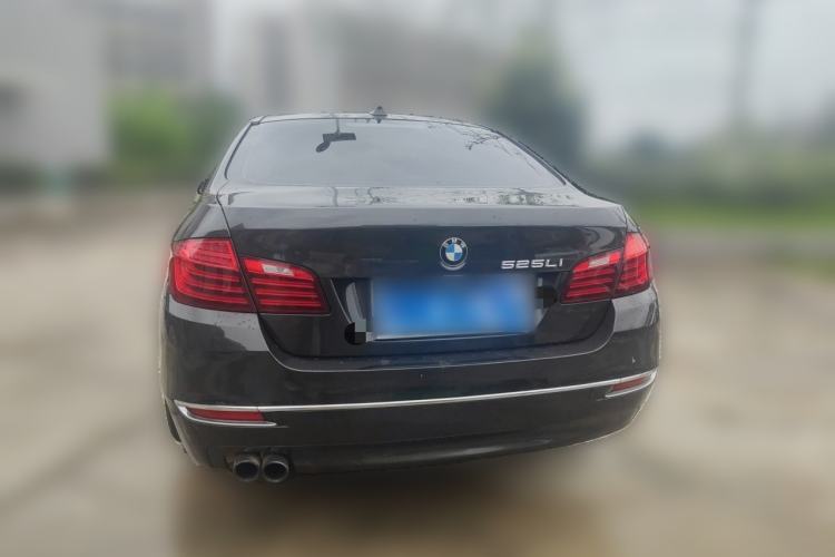 Used BMW 5 Series 2014 525Li Luxury Design Package