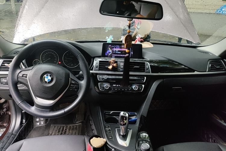 Used BMW 3 Series 2016 316Li Fashion Model