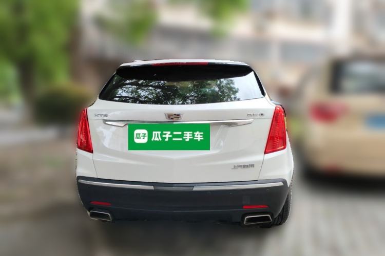 Used Cadillac XT5 2018 25T Luxury Model Rear