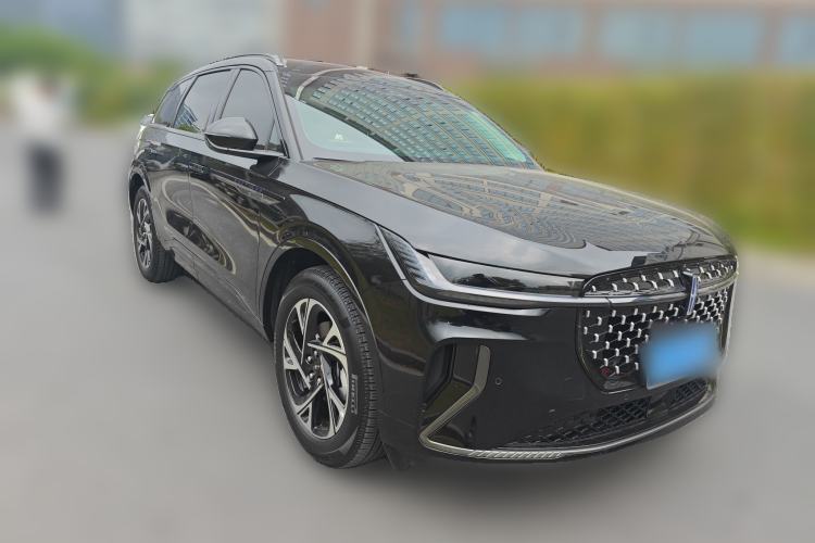 Used Lincoln Nautilus 2025 Model, Facelifted 2.0T Four-Wheel-Drive Zunyi Hybrid Version Front Right 45 Deg