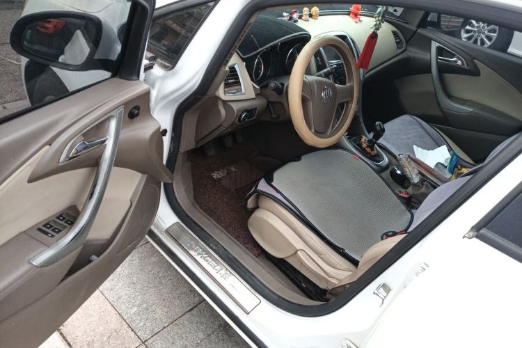 Used Buick GT 2013 GT 1.6L Manual Comfort Edition