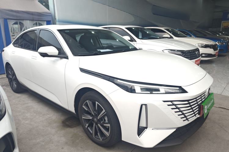 Used Changan Eado 2024 1.5T GDI Automatic Prestige Edition
