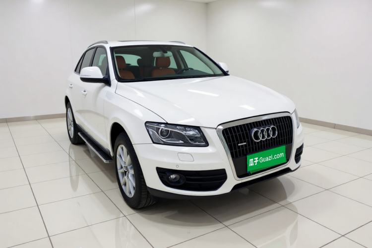 Used Audi Q5 2012 2.0TFSI Comfort Version Front Right 45 Deg