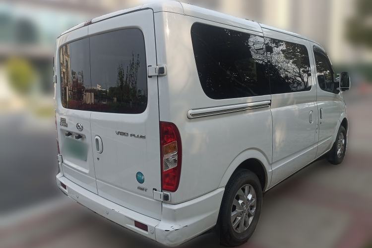 Used SAIC MAXUS Xintu V80 2023 2.0T AMT Classic Aoyuntong Power Version Short Wheelbase Ultra-Low Roof 5/6-Seater Rear Right 45 Deg