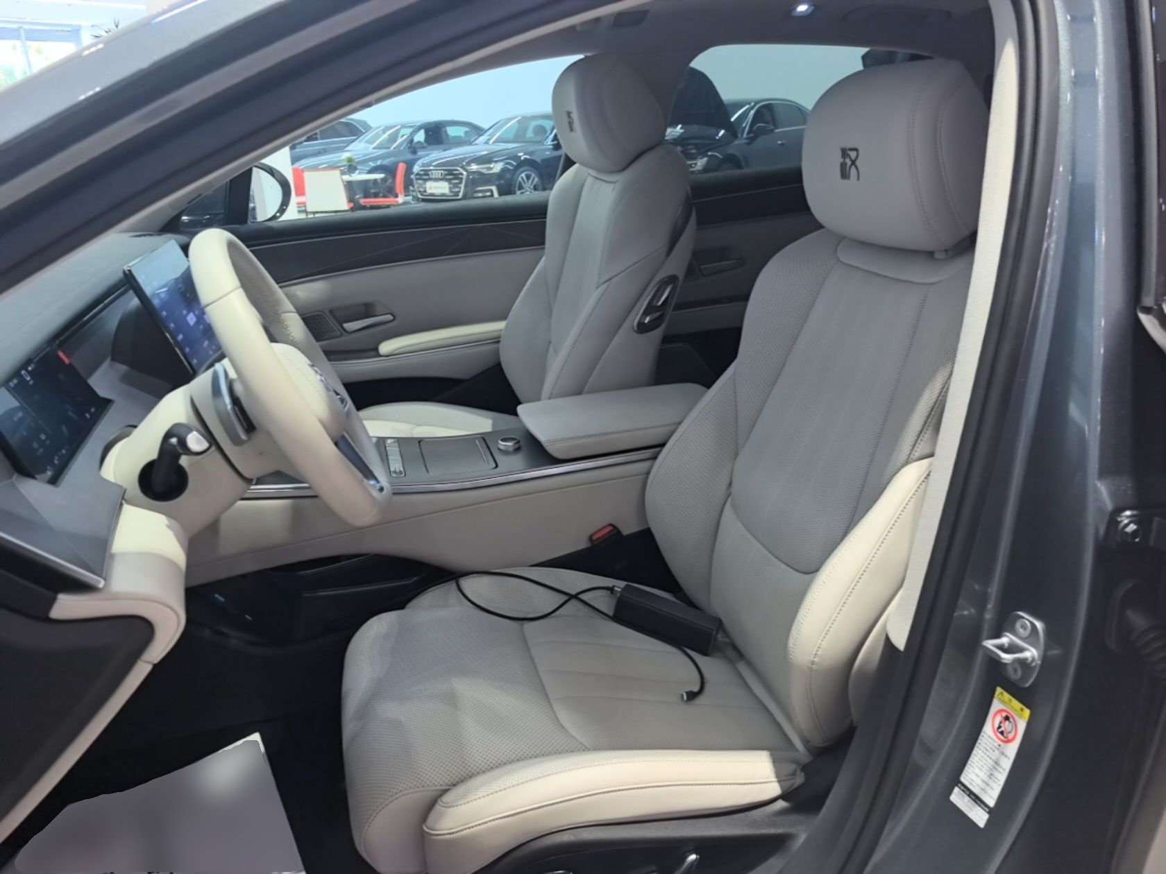 BYD Han L 2025 DM-i 200km LiDAR Flagship Model — снимка 17