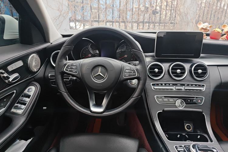 Used Mercedes-Benz C-Class 2015 C 200 L Sport Edition
