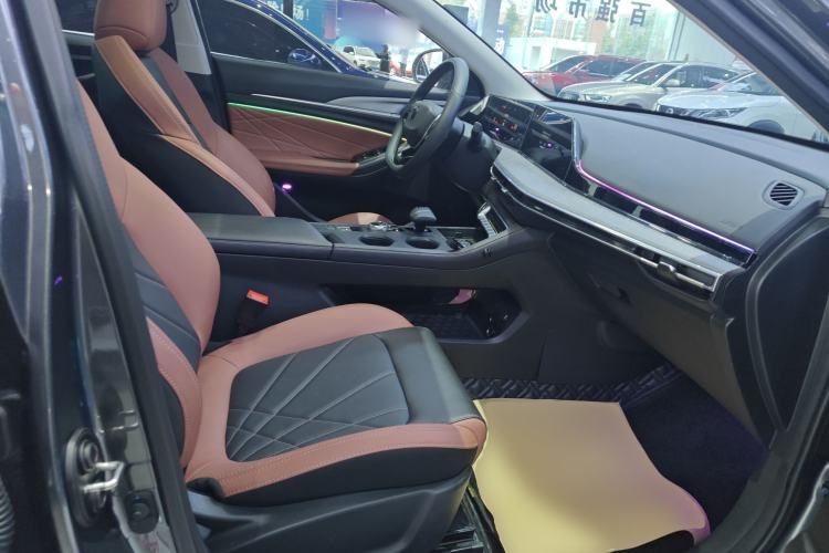 Used CHANGAN Eado 2024 PLUS Blue Whale NE 1.4T GDI DCT High-Energy Edition