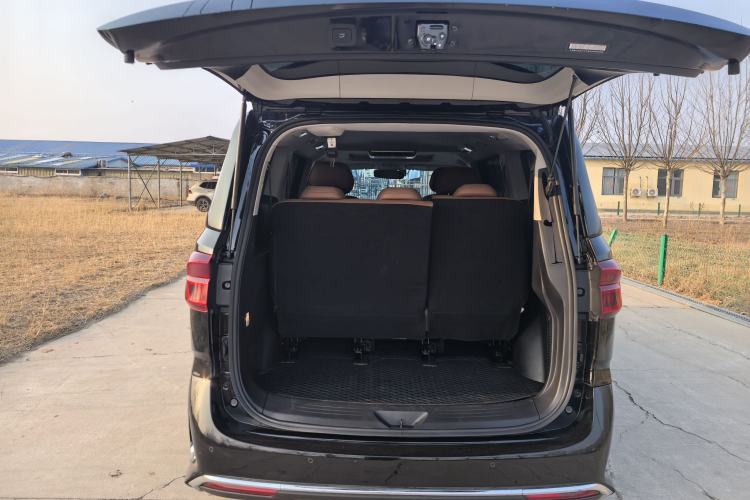 Used SAIC MAXUS G20 2021 PLUS 2.0T Gasoline Automatic Luxury Edition
