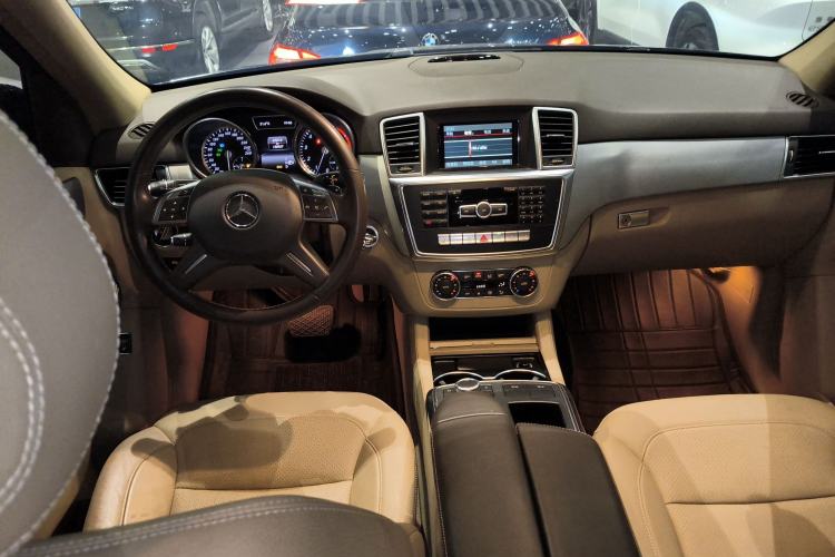 Used Mercedes-Benz M-Class 2015 ML 320 4MATIC