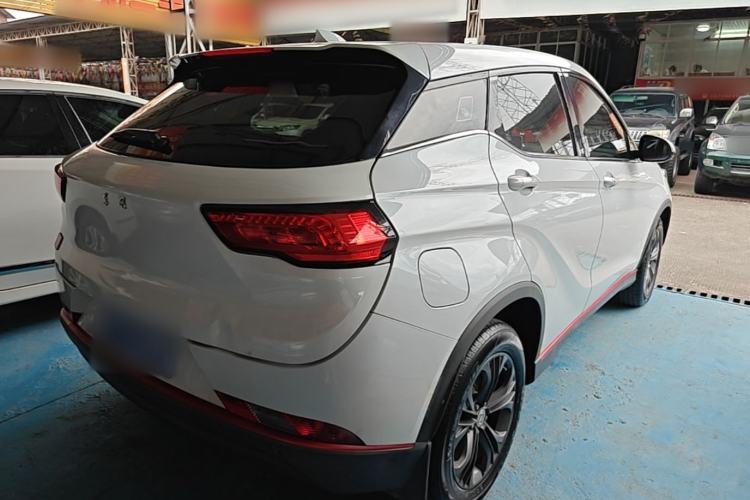 Used Dongfeng Fengon 500 2021 1.5L CVT Enjoyment Version
