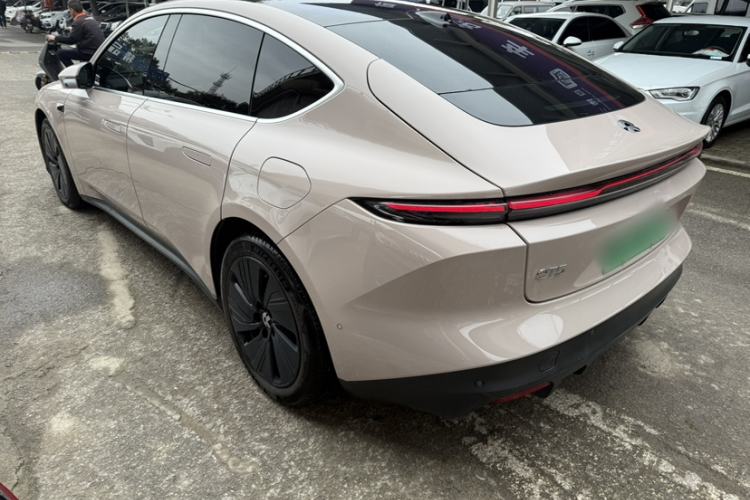 Used Nio ET5 2022 75 kWh
