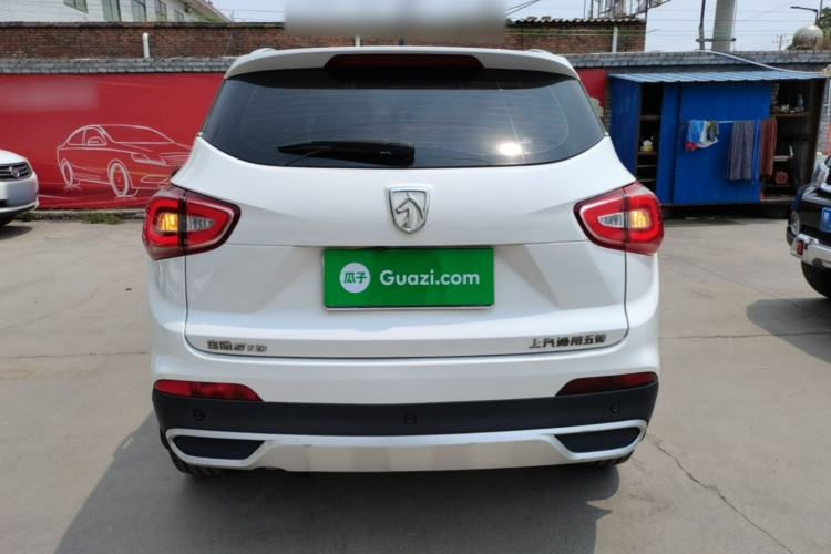 Used Baojun 510 2017 1.5L Manual Fashion Model