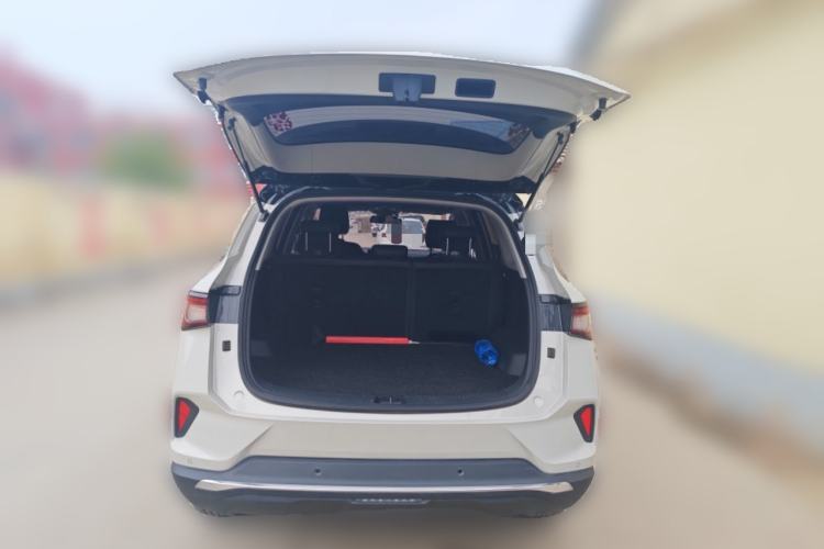 Used Wuling Asta 2021 1.5T CVT Star曜 Edition Trunk