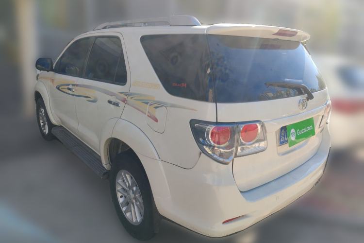 Used Toyota Fortuner  Rear Left 45 Deg