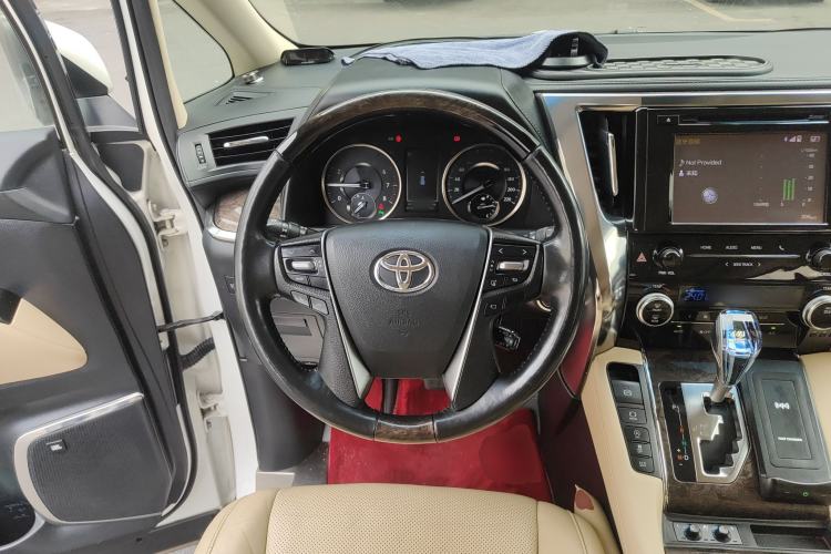Used Toyota Alphard 2018 Revised Version 3.5L Luxury Edition