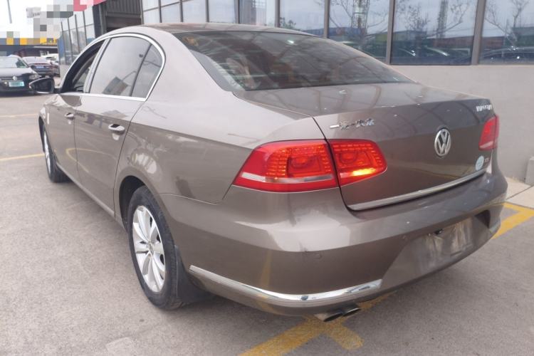 Used Volkswagen Magotan 2015 1.8TSI Luxury Model Rear Left 45 Deg