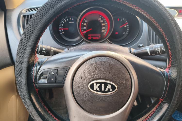 Used Kia Forte 2011 1.6L MT GLS