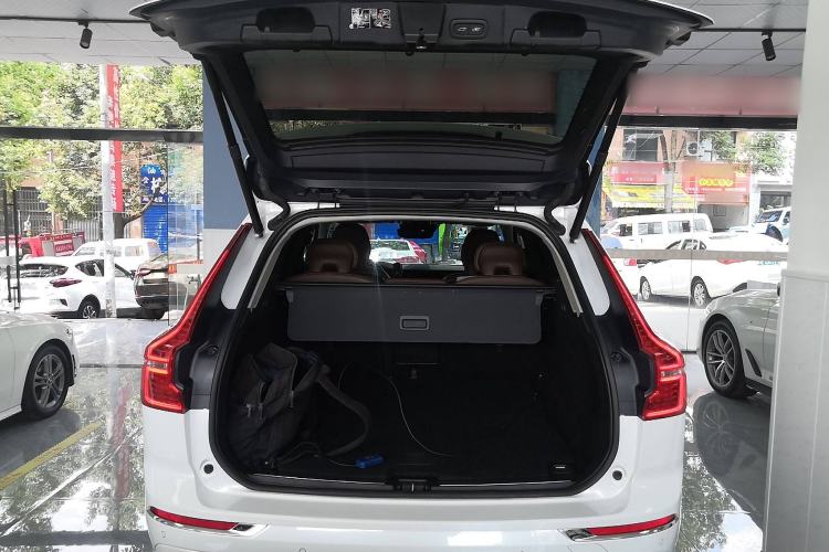 Used Volvo XC60 2020 T5 4x4 Smart Luxury Edition