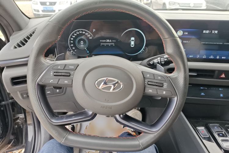 Used Hyundai Sonata 2020 380TGDi Automatic GLS Luxury Edition Steering Wheel