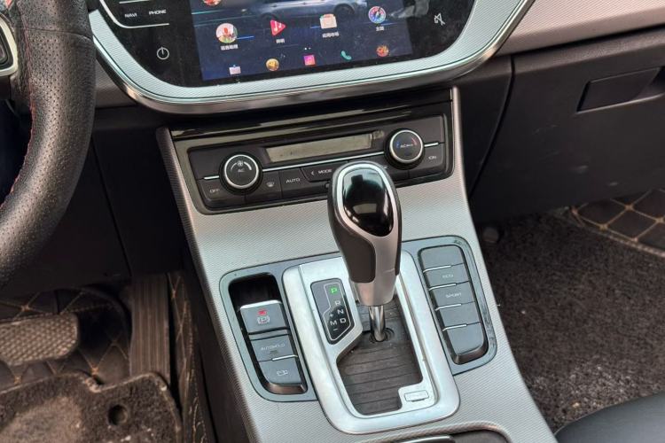 Used Geely Auto Emgrand GL 2018 1.4T DCT Elite Smart Connectivity Version Interior 5