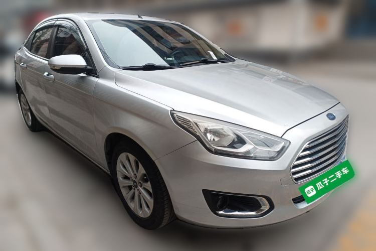 Used Ford Escort 2015 1.5L Manual Fashion Edition