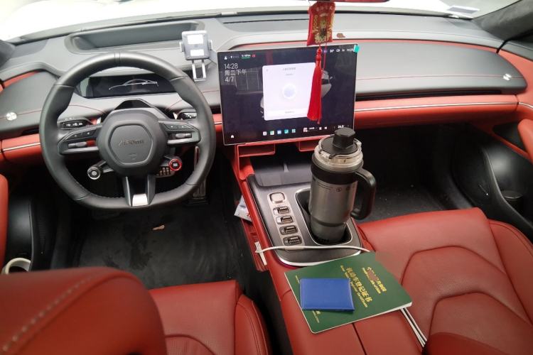 Used Xiaomi Auto SU7 2024 Four-Wheel-Drive Max Founder's Edition Center Console