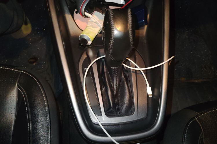 Used Ford Escort 2015 1.5L Automatic Fashion Model