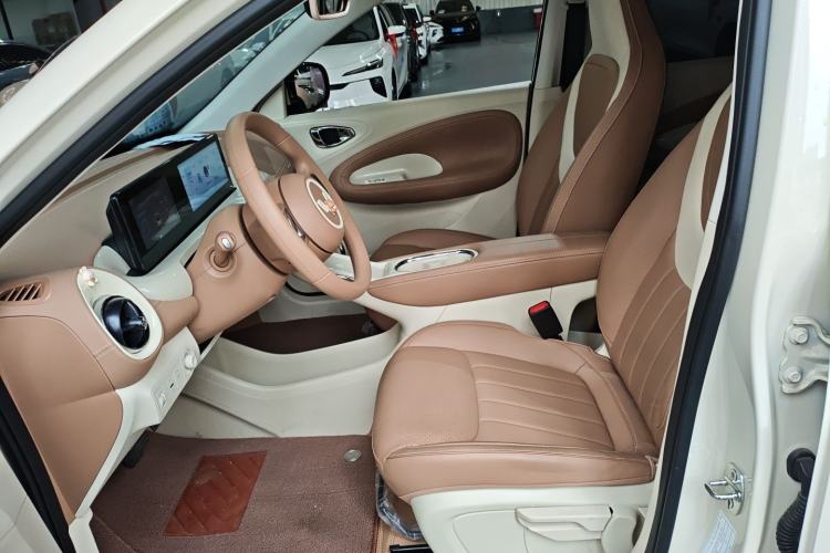 Used Wuling Bingo 2025 333 km Enjoyment Version Left Front Seat