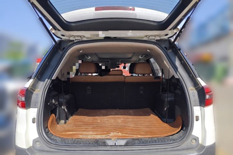 Used Changan CS95 2017 2.0T Two-Wheel Drive Zhiyuan Edition