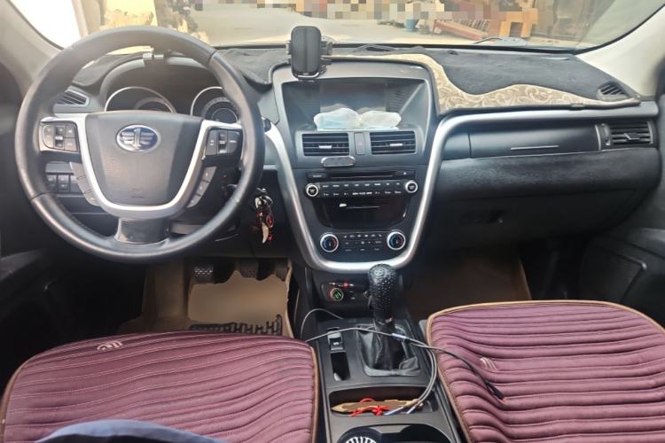 Used Bestune X80 2013 2.0L manual luxury version