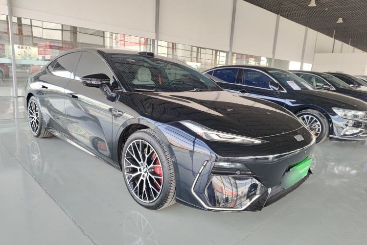 Used Geely Galaxy E8 2025 620 km All-Wheel Drive Starship LiDAR-Enabled Intelligent Driving Version
