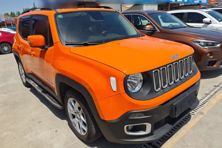 Used Jeep Renegade 2017 180T Automatic Jingneng Edition Front Right 45 Deg