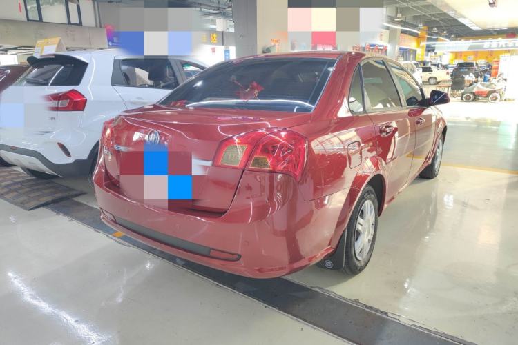 Used Buick Excelle 2013 1.5L Automatic Classic Model Exterior 4