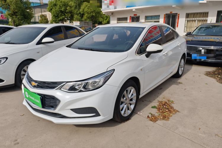Used Chevrolet Cruze 2017 1.5L Automatic Pioneer Sunroof Edition