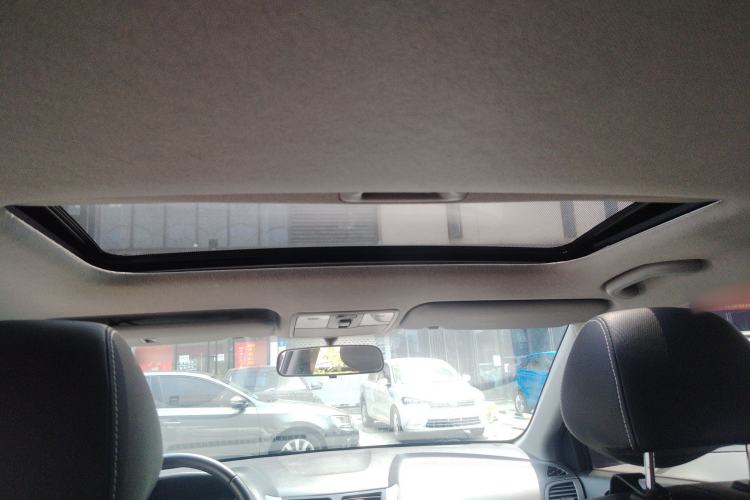 Used Hyundai Verna Ray 2014 1.4L Automatic GLX Headliner