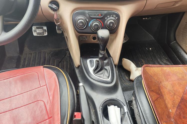 Used Fiat Viaggio 2012 1.4T Automatic Enjoyment Edition
