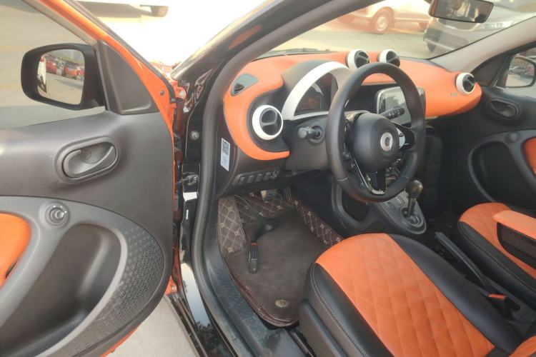 Used smart forfour 2016 1.0L 52 kW Dynamic Edition