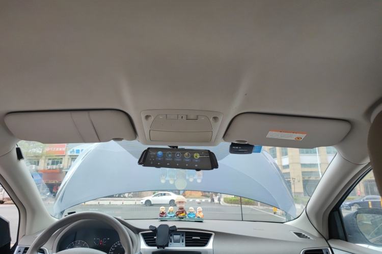 Used Nissan Sylphy 2012 1.6XE CVT Comfort Edition Headliner