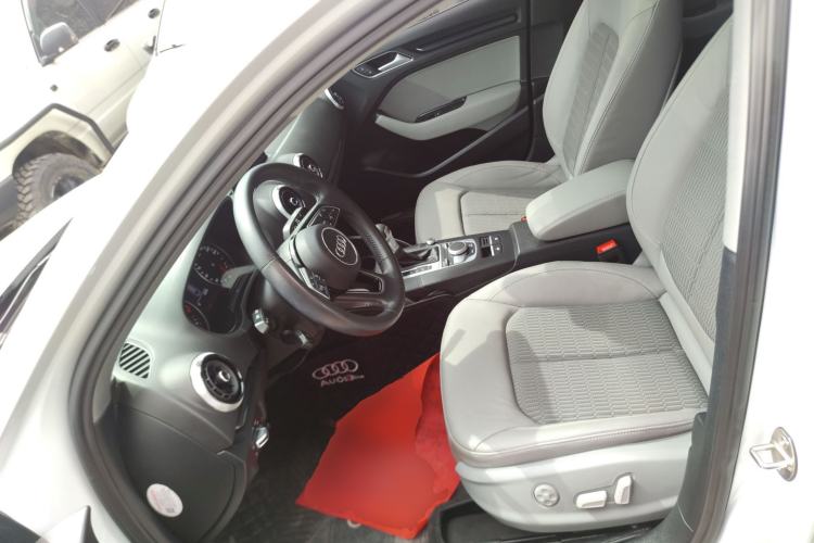 Used Audi A3 2020 Limousine 35 TFSI Fashion Edition China VI Emission Standard
