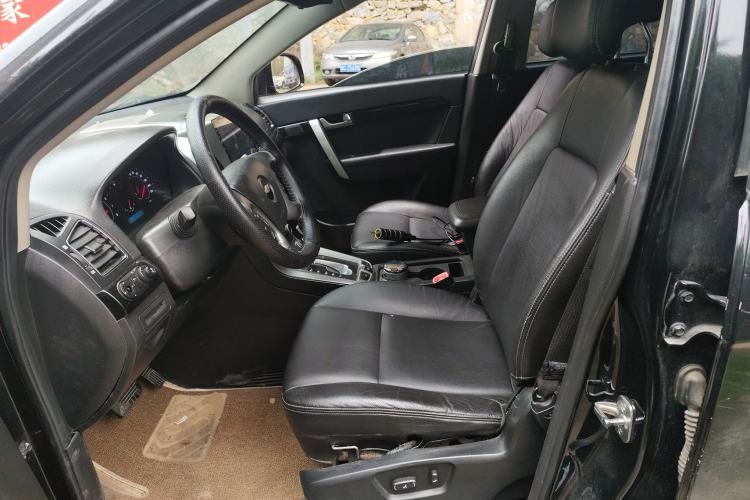 Used Chevrolet Captiva 2012 2.4L 4x4 Flagship Edition 7 Seats